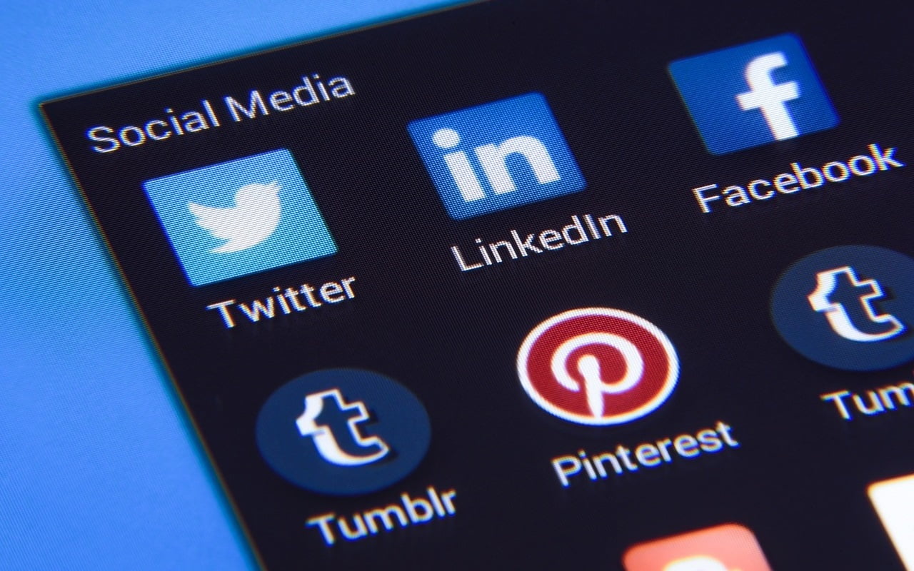 Top 42 Social Media Marketing Questions: Ace Your Interview